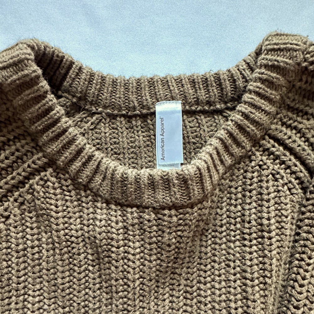 AMERICAN APPAREL // GREEN CROPPED KNIT SWEATER // SIZE S
